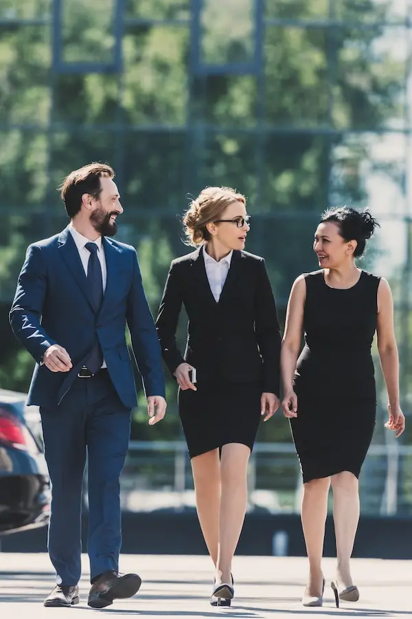 Profesionales en desplazamiento empresarial